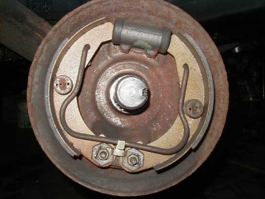 Picture 3 Inside the rear drum brakes